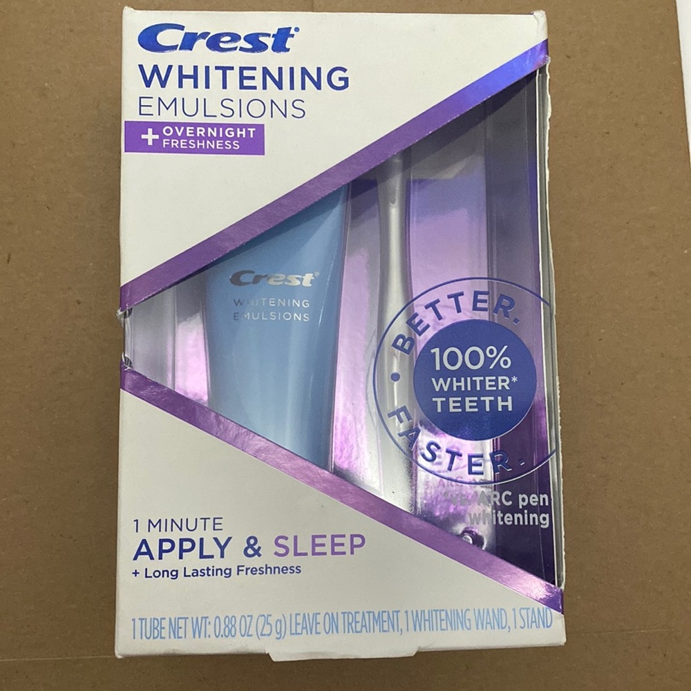 Crest Whitening Emulsions Overnight Freshness 1min Apply & Sleep +Long Lasting